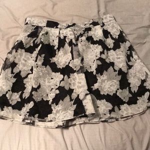 Floral high waisted skirt